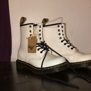White Dr Martens 7 Boots